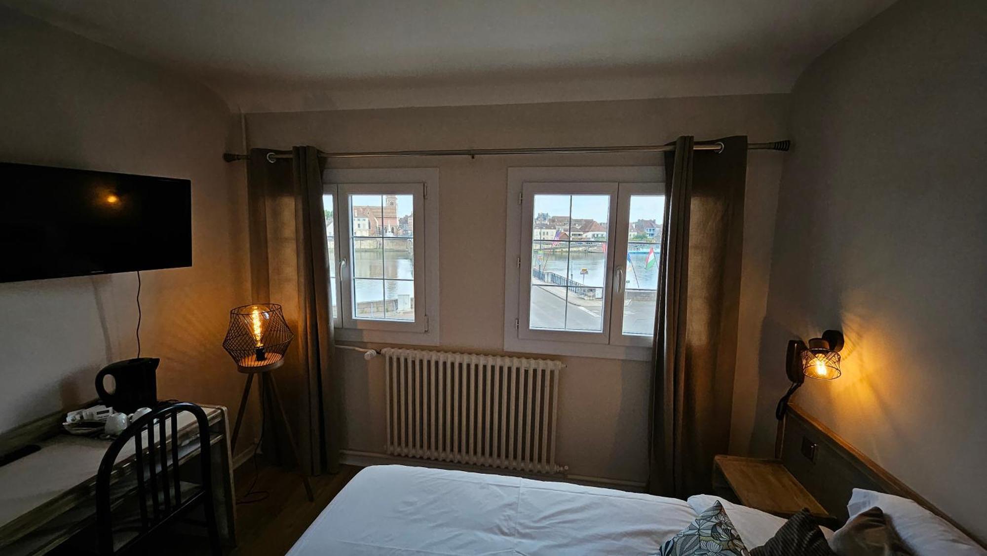 Auberge De La Marine Losne Εξωτερικό φωτογραφία